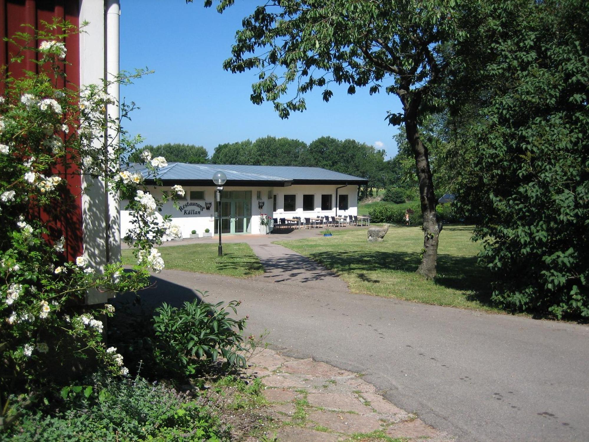 Allegarden Kastloesa Vandrarhem エクステリア 写真
